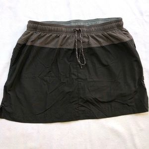 Columbia Women’s Small Outdoor Skort